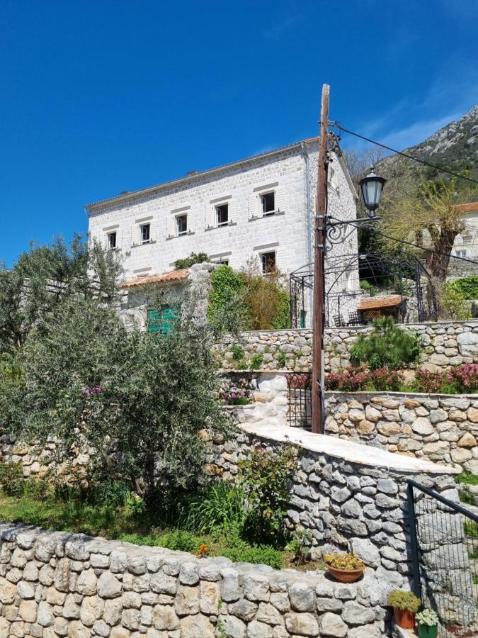 Casa Vita Nova ペラスト エクステリア 写真